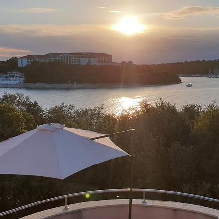 Apartments Seafront Villa PUY 외부 사진