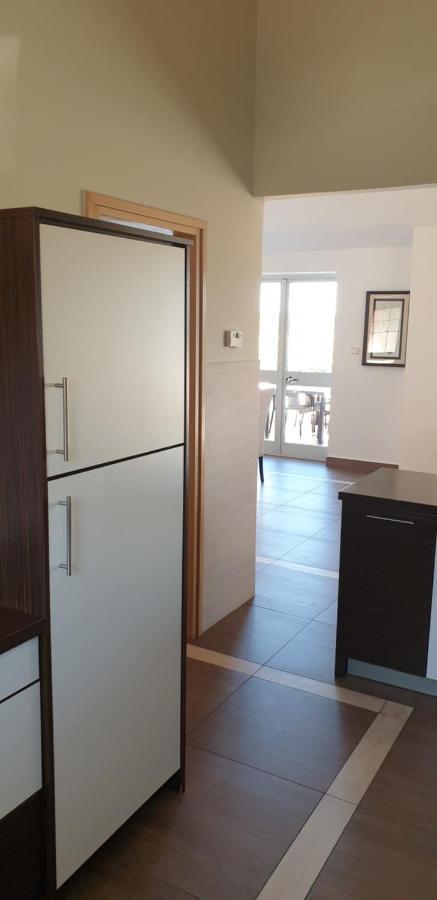 Apartments Seafront Villa PUY 외부 사진