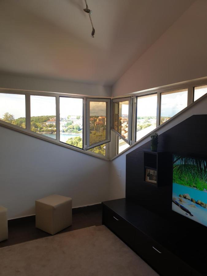 Apartments Seafront Villa PUY 외부 사진