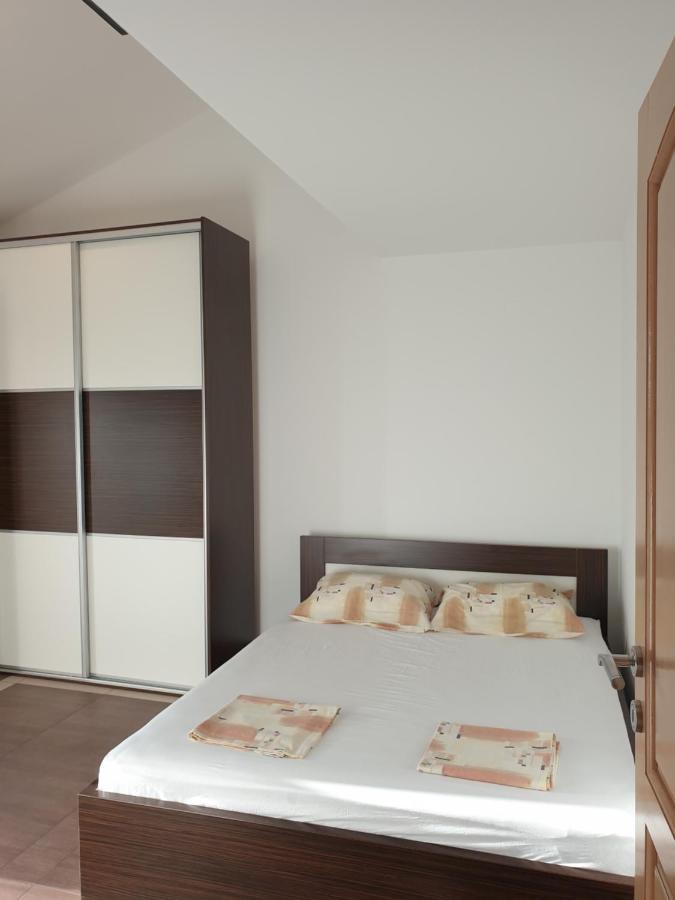 Apartments Seafront Villa PUY 외부 사진