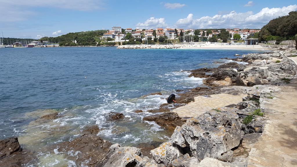 Apartments Seafront Villa PUY 외부 사진