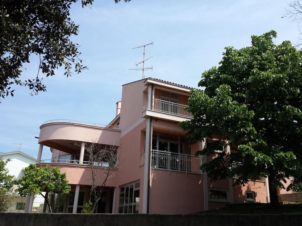 Apartments Seafront Villa PUY 외부 사진