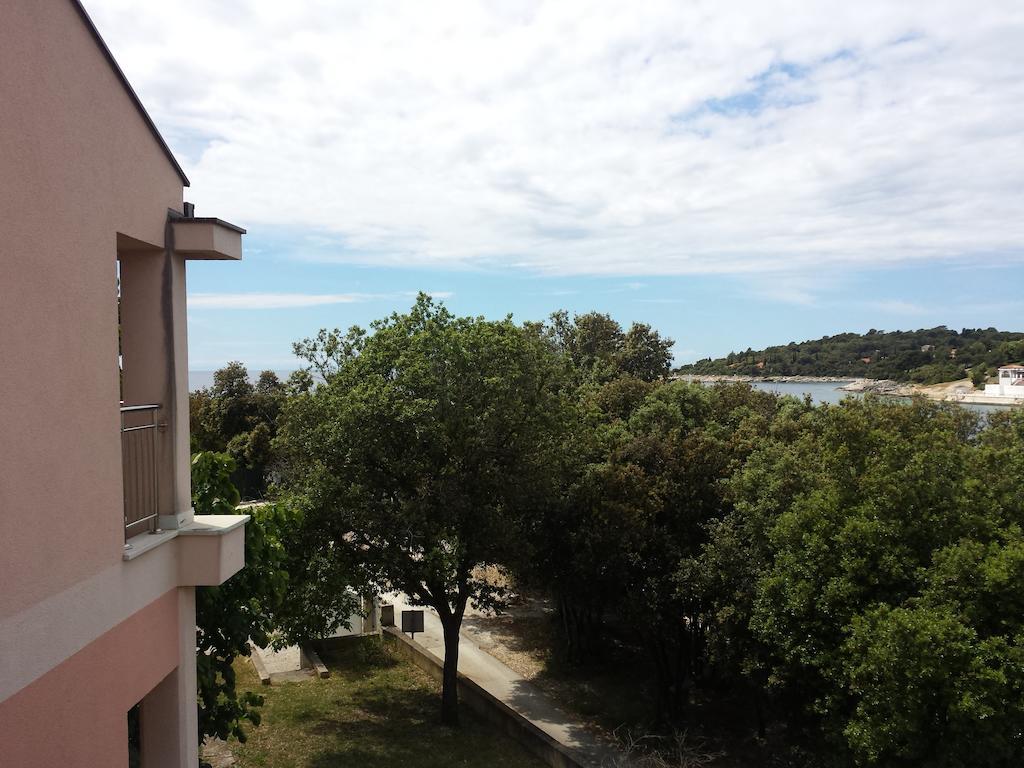 Apartments Seafront Villa PUY 외부 사진