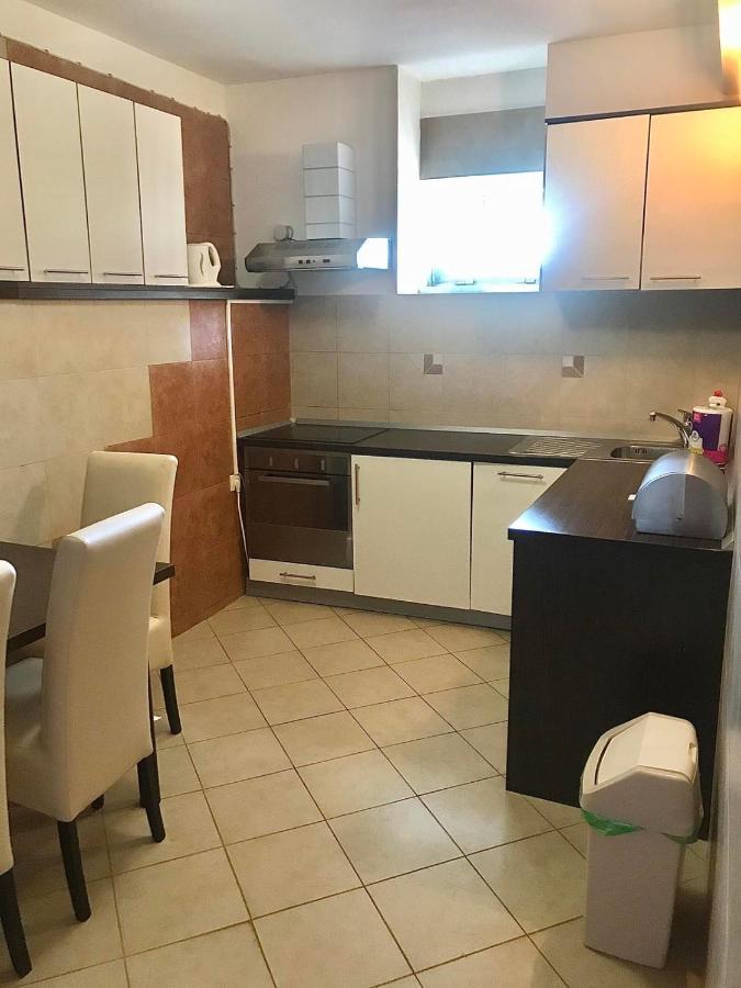 Apartments Seafront Villa PUY 외부 사진