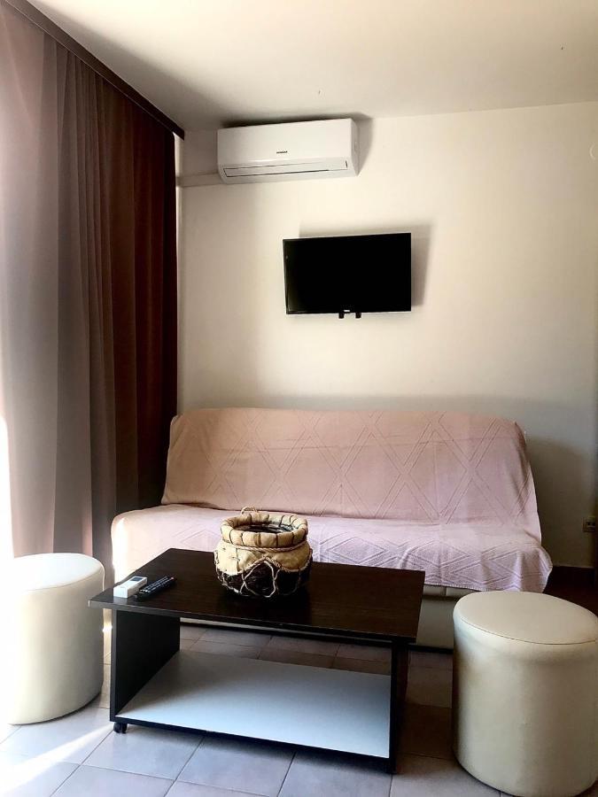 Apartments Seafront Villa PUY 외부 사진